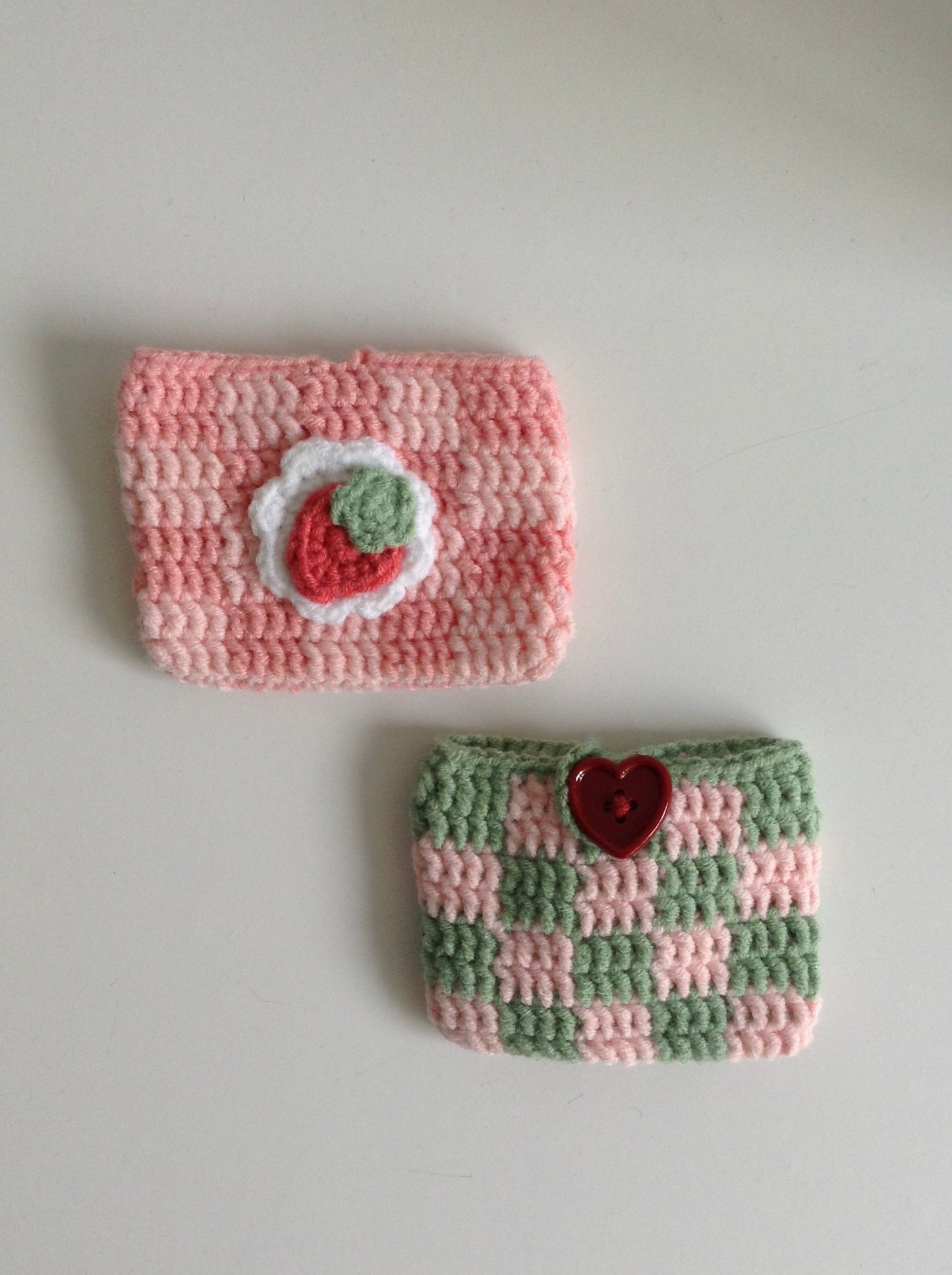 STRAWBERRY CARD HOLDER