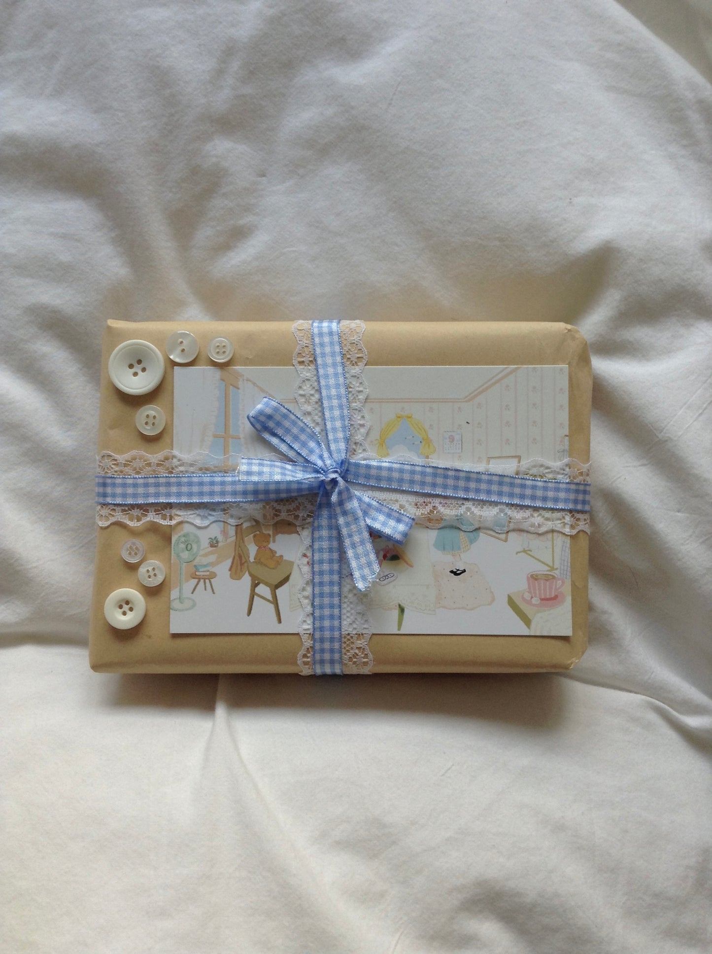 2026 HOLIDAY GIFT BOX