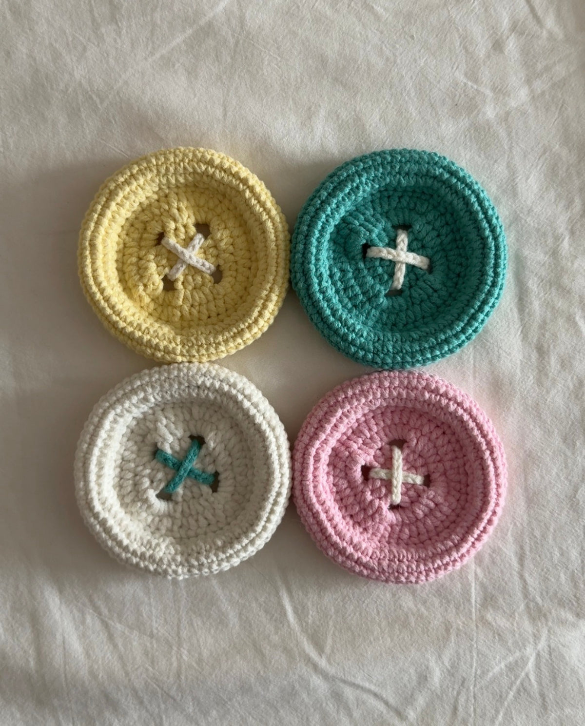 Pink Button Coaster BUTTON COASTER SET – crunchykiwiz